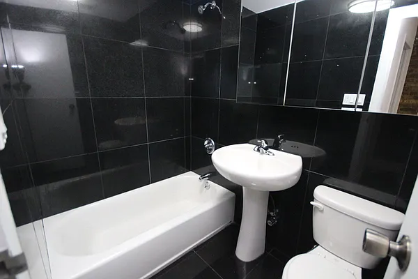 Rented by Compass | media 33