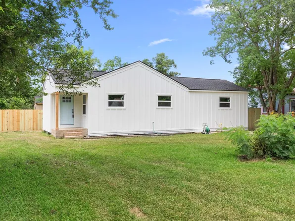 2307 Scott Street, La Marque, TX 77568
