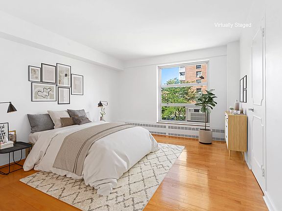 5th image of 90 La Salle St APT 7G