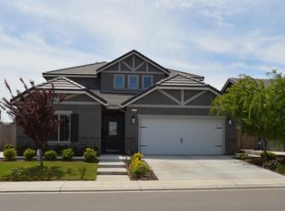 694 Expedition Way, Madera, CA 93636