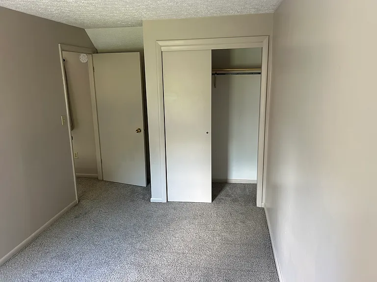 144 S Wade Ave #C — Photo 8