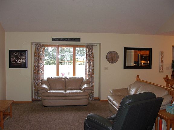 2nd image of 1704 W 12th Street Pl
