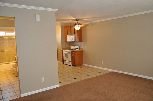 4th image of 3685 Arnold Ave APT 2