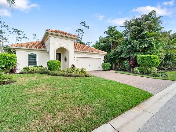 2nd image of 7671 Cypress Walk DR