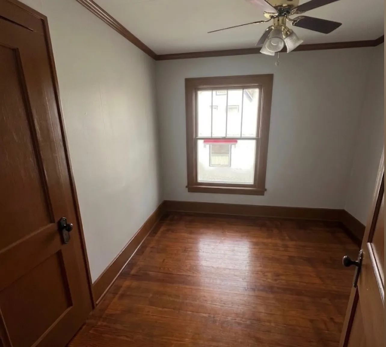 3 bed, 1.5 bath, 1102 sqft, $1,700 — Photo 3