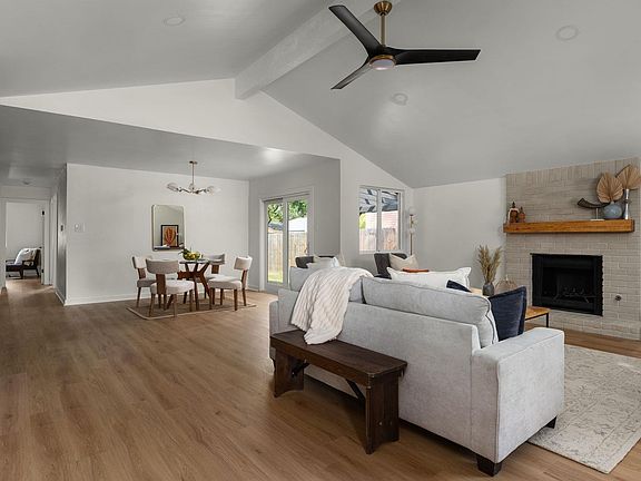 4th image of 3921 Leafield Dr