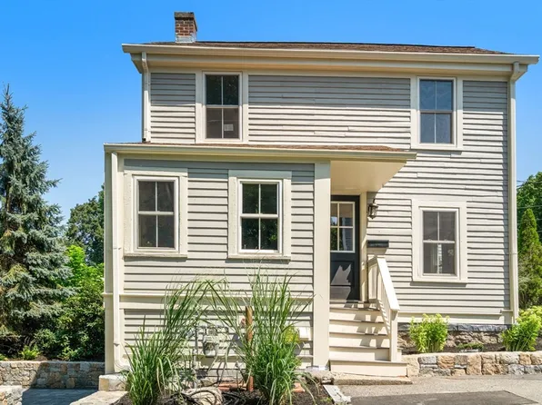 613 Grove St #613, Newton Lower Falls, MA 02462