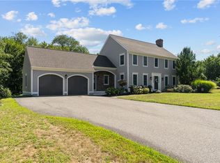 48 Connors Farm Dr, Smithfield, RI 02917