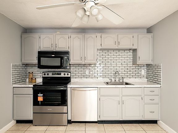 2nd image of 2 Pembroke Drive #15