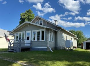 109 W 7th St, Hosmer, SD 57448