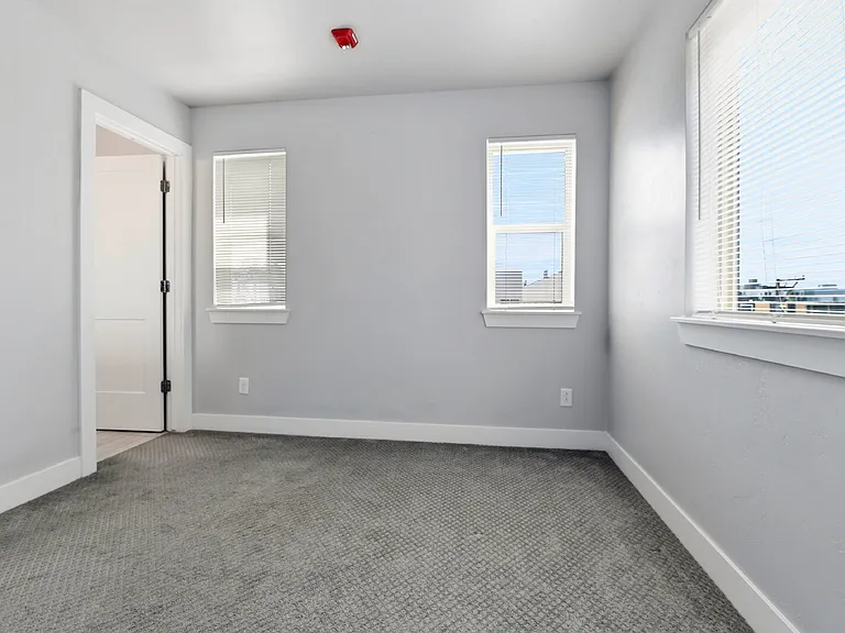 3348 W 17th Ave — Photo 21
