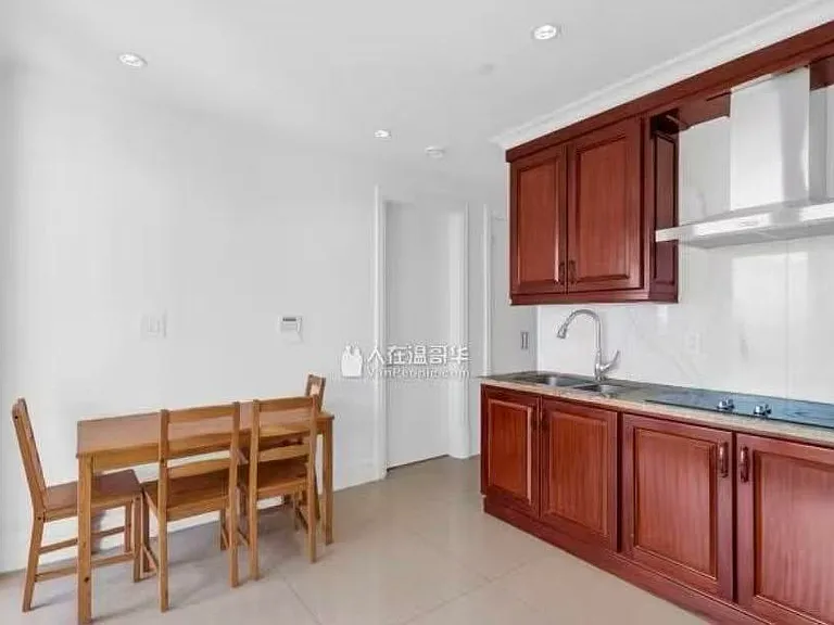 1327 Chartwell Dr — Photo 8