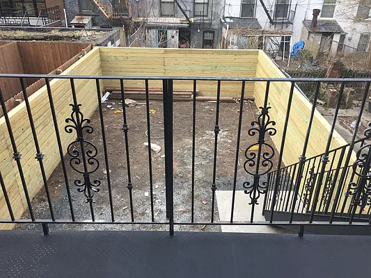 Rented by At Home Realty NY LLC | media 30