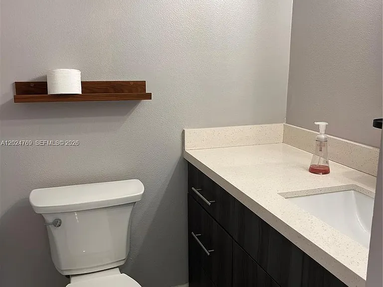 3100 W Rolling Hills Cir #403 — Photo 25