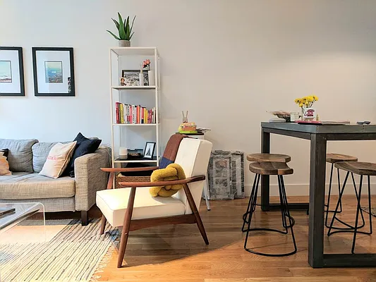 Rented by Highline Residential | media 19