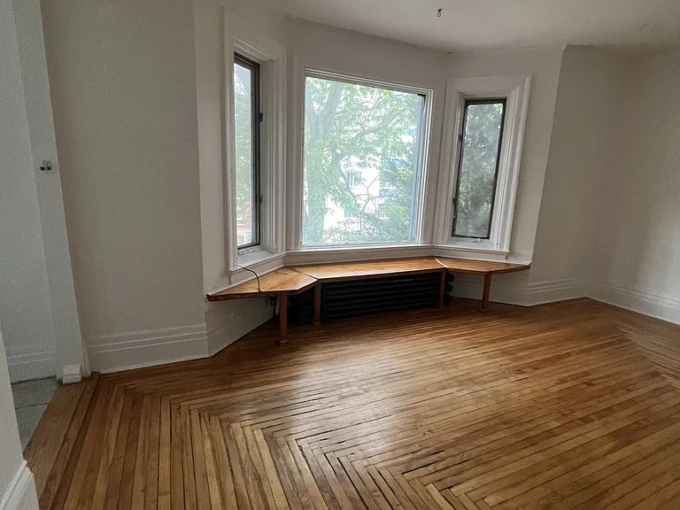 301 Wilbrod St — Photo 14