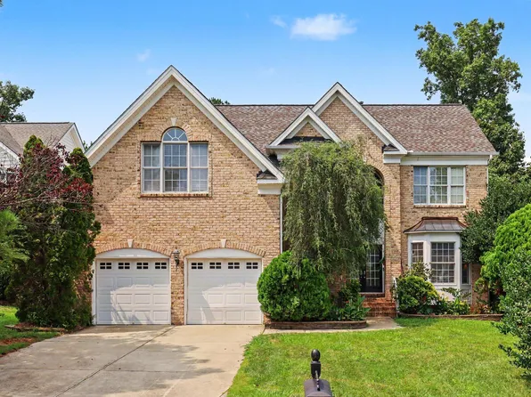 9212 Meadow Mist Ct, Raleigh, NC 27617