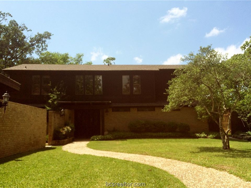 1st image of 1311 Angelina Cir