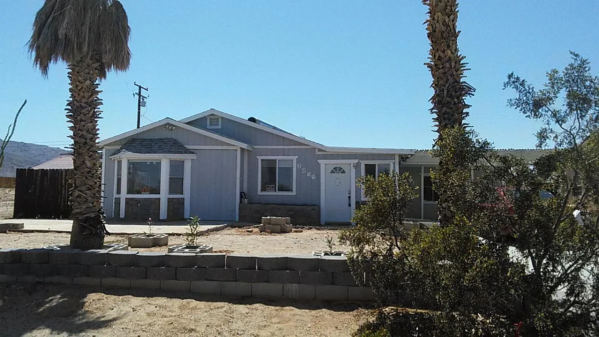 6566 Persia Avenue — Photo 1