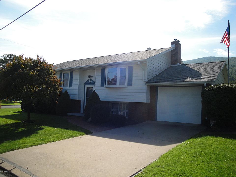 1st image of 450 E 7th Ave S