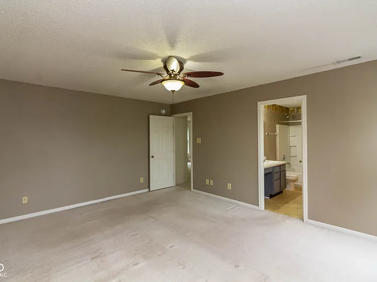 8602 Belle Union Dr — Photo 10