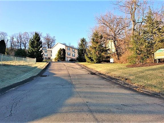 2nd image of 503 Bush Way