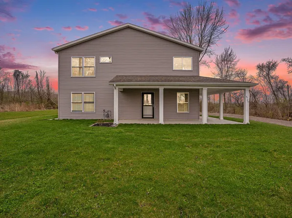 6724 122nd Ave, Fennville, MI 49408