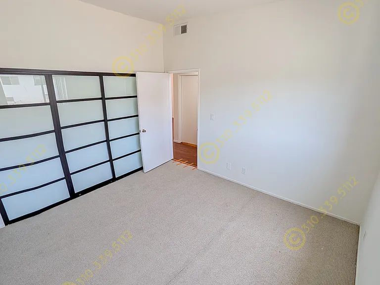 2481 Corinth Ave — Photo 19
