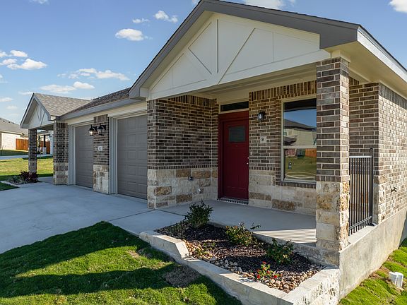 3rd image of 102 Logan Ct #B