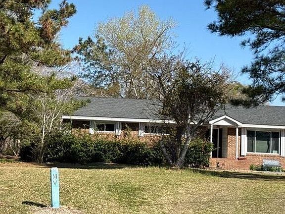 4th image of 103 Circle Dr