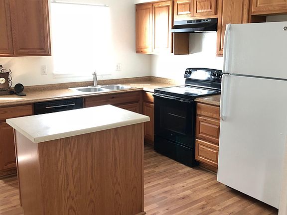 4th image of 1649 S Ivory Cir Unit A