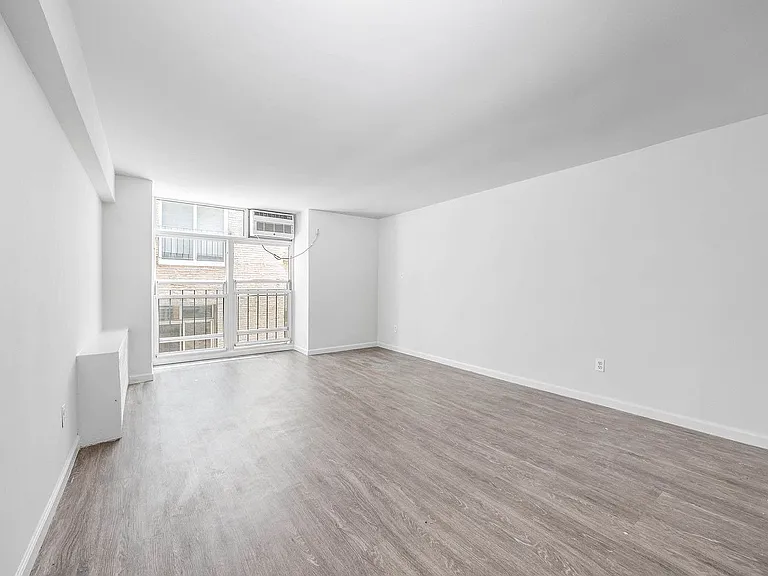 88 Fulton St #111 — Photo 7