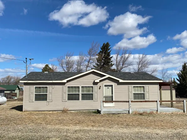 200 Merino Ave, Martinsdale, MT 59053