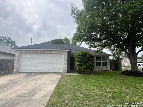 5251 Senisa Spgs, San Antonio, TX 78251