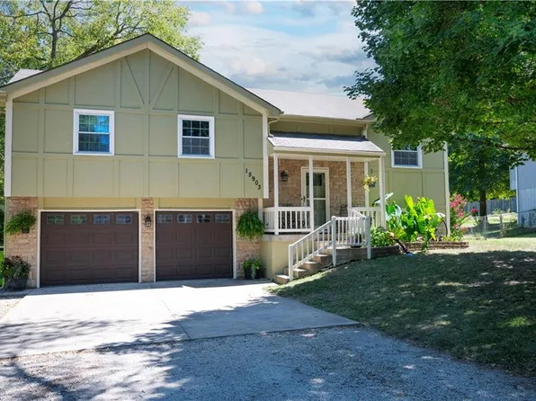 15903 Slater Ave, Belton, MO 64012