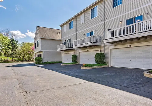 406 Cary Woods Cir Photo 1