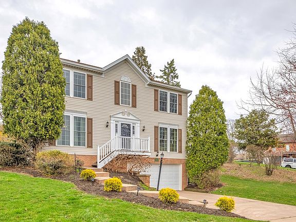 2nd image of 8031 Gina Dr
