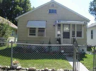 422 Saxon St, Waterloo, IA 50703