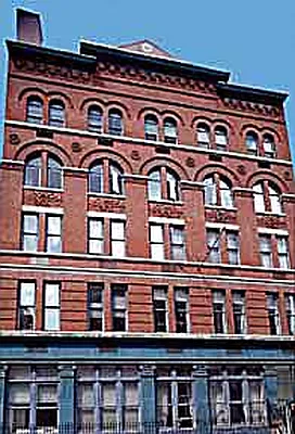 Rented by Douglas Elliman | media 27