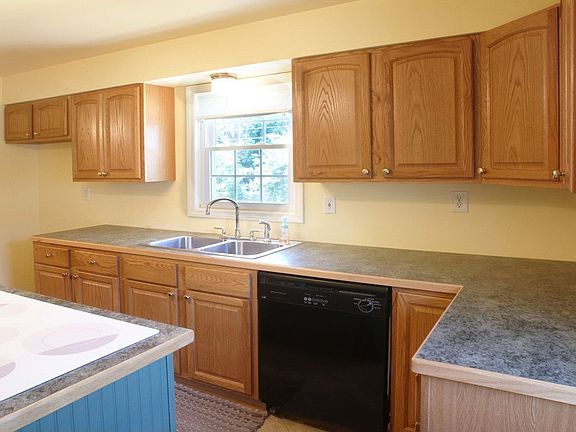 4th image of 3005 Dale Ann Dr