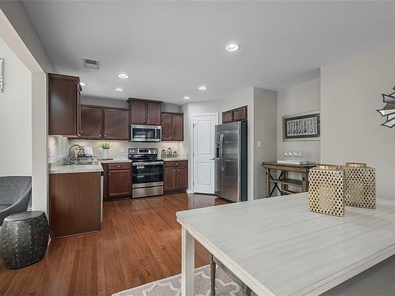 3rd image of 184 Ava June Dr