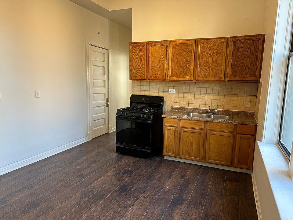 1st image of 2706 S Saint Louis Ave #1R