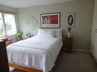 52 Eucalyptus Rd, Berkeley, CA 94705