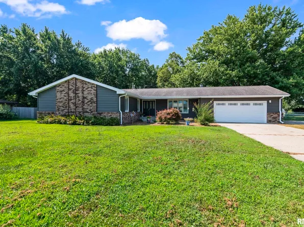 1070 Green Acres Ln, Springfield, IL 62707
