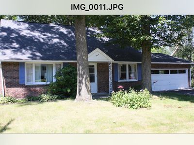 11 Cherry Ln, Binghamton, NY, 13901