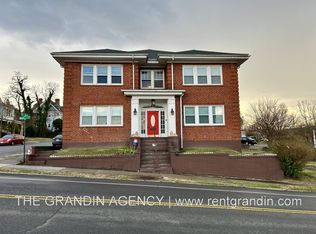 202 Elm Ave SW #11163906, Roanoke, VA 24016
