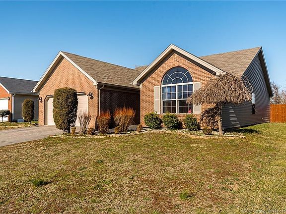 2nd image of 8823 Woodford Dr