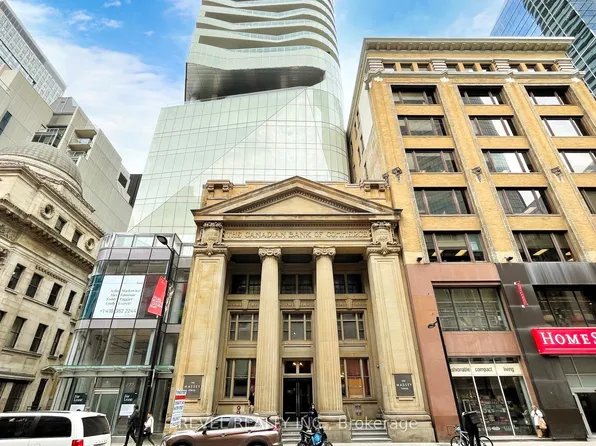 197 Yonge St #2412, Toronto, ON M5B 1M4