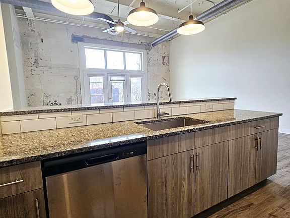 5th image of 1001 Hill Ave #2813