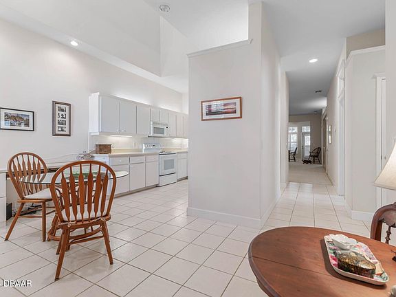 5th image of 1113 Athlone Way